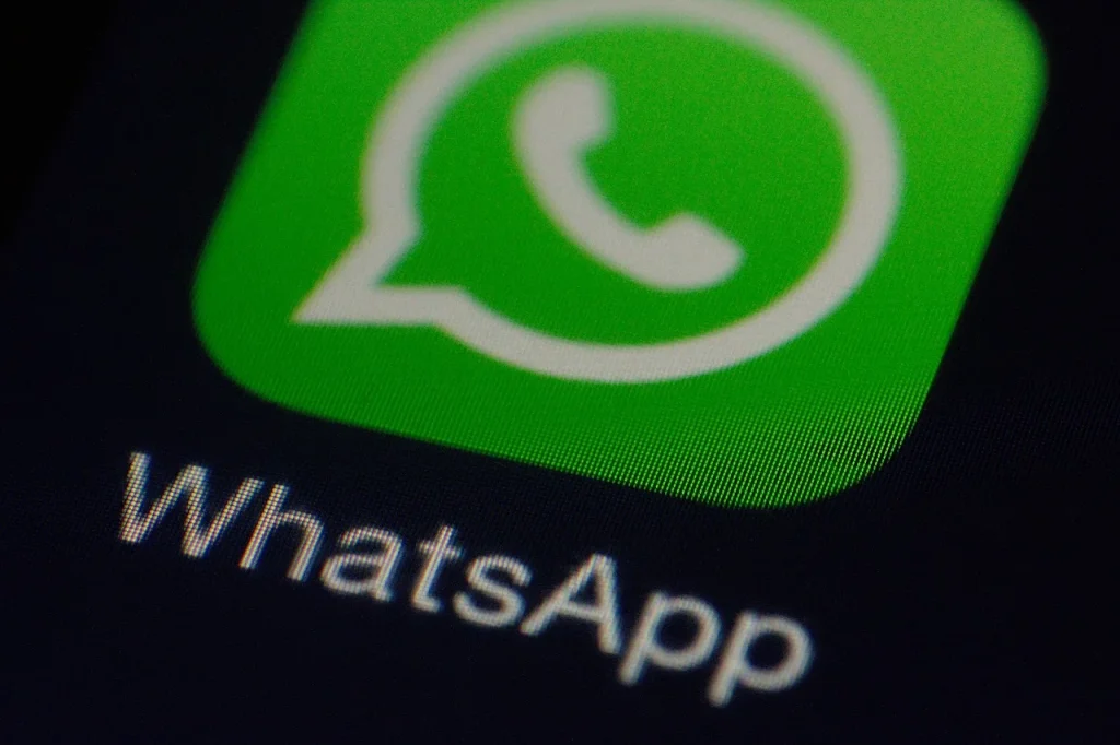 Cómo crear una encuesta en WhatsApp