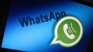 Cómo recuperar chats archivados en WhatsApp